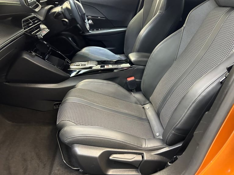2022 Peugeot E-2008 50kWh GT SUV 5dr Electric Auto (7kW Charger) (136 ps) Automatic