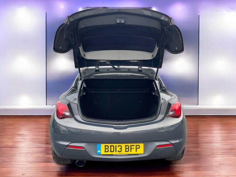 2013 Vauxhall Astra 1.4T SRi Euro 5 (s/s) 3dr Petrol