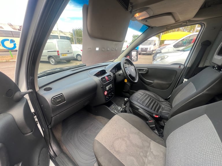 2009 Vauxhall Combo 1700 1.3CDTi 16V Van [75PS] CAR DERIVED VAN Diesel Manual