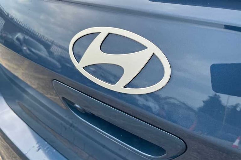 2025 Hyundai i10 1.0 Advance Hatchback 5dr Petrol Auto Euro 6 (s/s) (63 ps) Hatchback Petrol Auto...