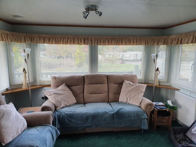 Willerby Salisbury Static Caravan 35 x 12 2 bedroom sited PRIVATE SALE
