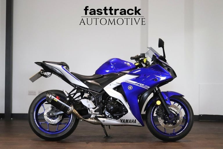 Yamaha YZF R3 - 2018 - AKRAPOVIC EXHAUST - 7 SERVICE RECORDS 