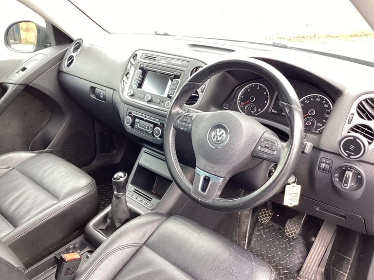 2014 Volkswagen Tiguan 2.0 TDI BlueMotion Tech Match 2WD Euro 5 (s/s) 5dr ESTATE Diesel Manual