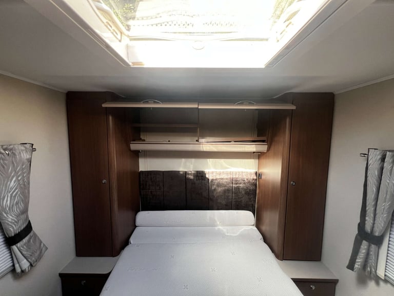 2017 Elddis Affinity 550 Elddis Affinity 550 Caravan with Kampa Awning Unlisted Petrol Automatic