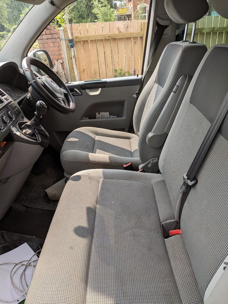 vw transporter shuttle lwb 140bhp 6 speed
