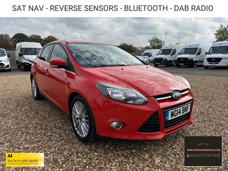 2014 Ford Focus 1.0T EcoBoost Zetec Navigator Hatchback 5dr Petrol Manual Euro 5 (s/s) (125 Hatch...
