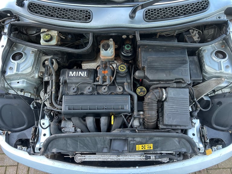 Mini, HATCHBACK, Hatchback, 2003, Semi-Auto, 1598 (cc), 3 doors