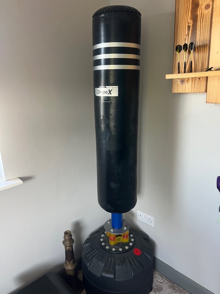 image for Freestanding boxing punch bag