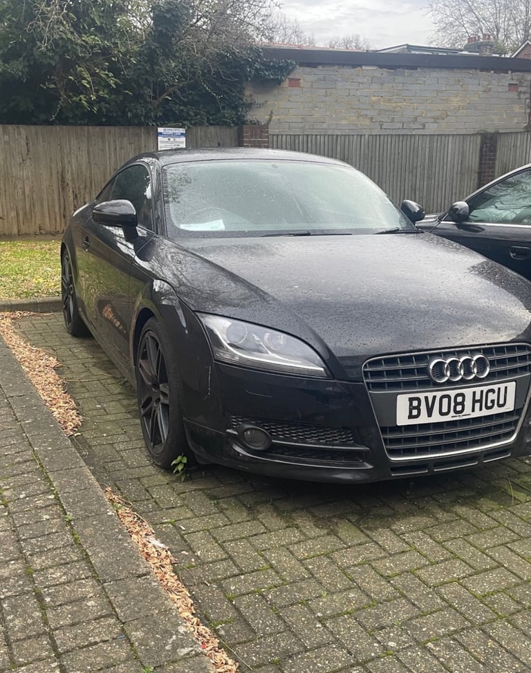 Audi TT MK2 2008  - read description - needs to go 