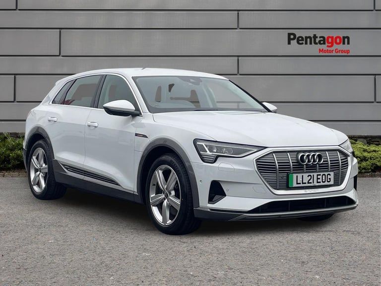  Audi E Tron 55 Technik Suv 5dr Electric Auto Quattro 95kwh 408 Ps Electric