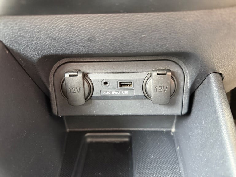 Kia Venga 1.4 3 5dr -  FSH - AIR CON - ALLOYS - Petrol