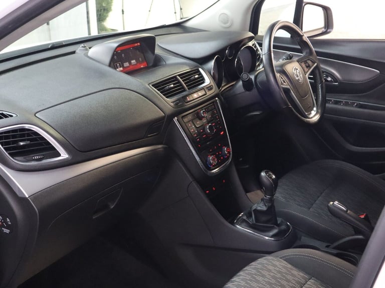 2016 Vauxhall Mokka EXCLUSIV S/S Hatchback Petrol Manual