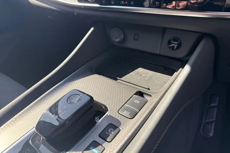 2025 Nissan Qashqai 1.5 E-Power 205 N-Connecta [Glass Roof] 5dr Auto Hatchback Hybrid Automatic