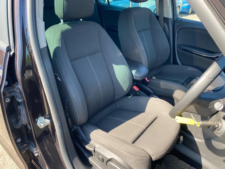 2015 Vauxhall Zafira Tourer 1.4i Turbo SRi MPV 5dr Petrol Manual Euro 6 (140 ps) MPV Petrol Manual