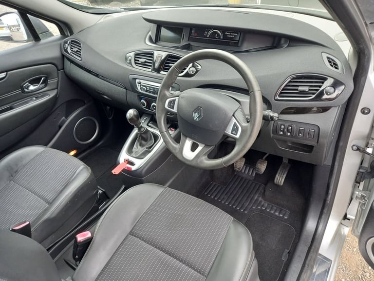 2013 Renault Grand Scenic 1.6 VVT Dynamique TomTom MPV 5dr Petrol Manual Euro 5 (110 ps) MPV Petr...