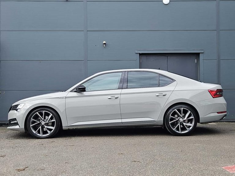 2021 Skoda Superb 2.0 TSI 190 Sport Line Plus 5dr DSG HATCHBACK PETROL Automatic