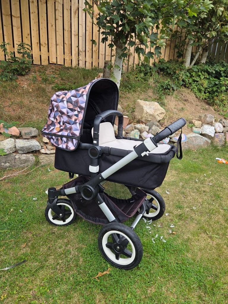 Bugaboo Buffalo Pram Set and Accessories 