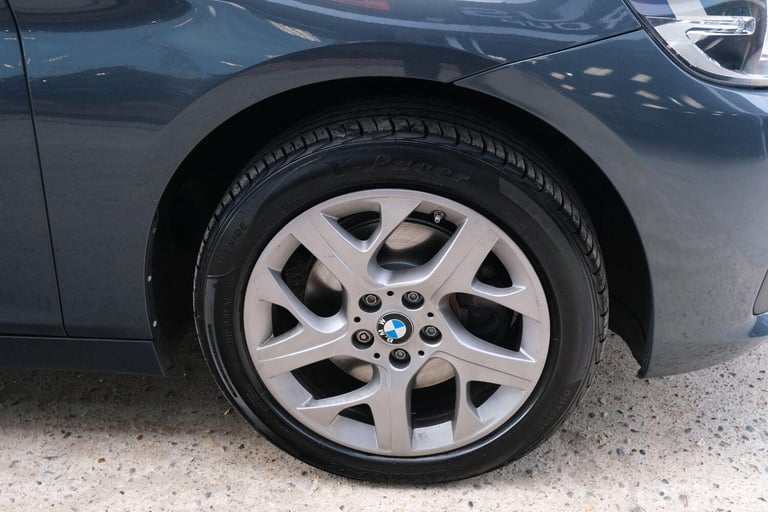 2016 BMW 2 Series Gran Tourer 1.5 218i Luxury Auto Euro 6 (s/s) 5dr ESTATE Petrol Automatic