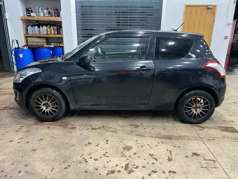 Suzuki, SWIFT, Hatchback, 2013, Manual, 1242 (cc), 3 doors