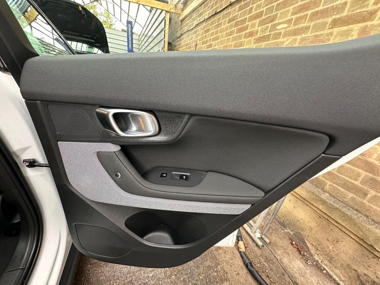 2020 Polestar Polestar 2 Dual Motor 78kWh Long Range Plus Pilot Fastback Auto 4WDE 5dr SALOON Ele...