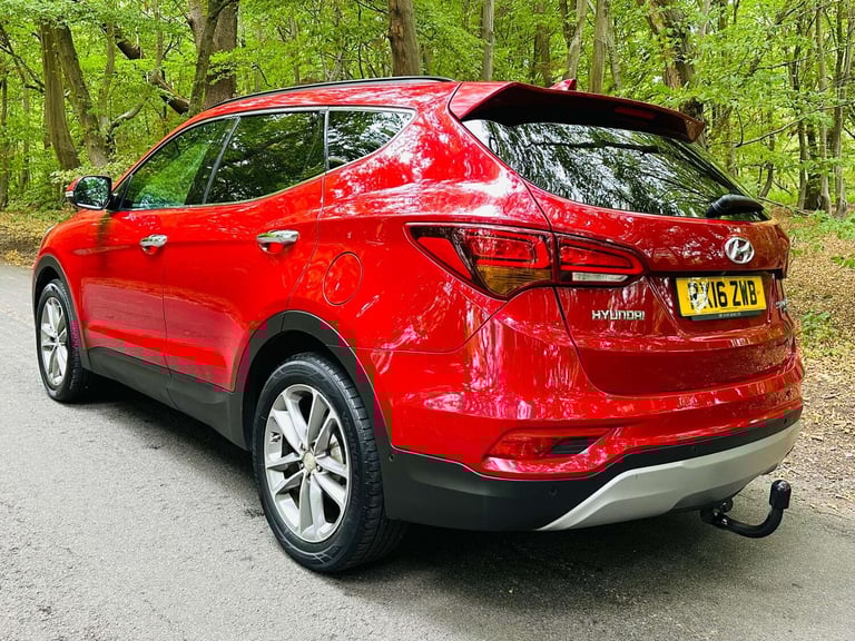 2016 Hyundai Santa Fe 2.2 Santa Fe Premium SE Blue Drive CRDi Auto 4WD 5dr SUV Diesel Automatic