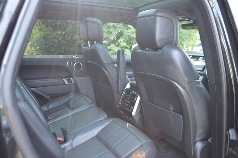 2022 Land Rover Range Rover Sport 3.0 D300 MHEV HSE Dynamic Black SUV 5dr Diesel Auto 4WD Euro 6 ...