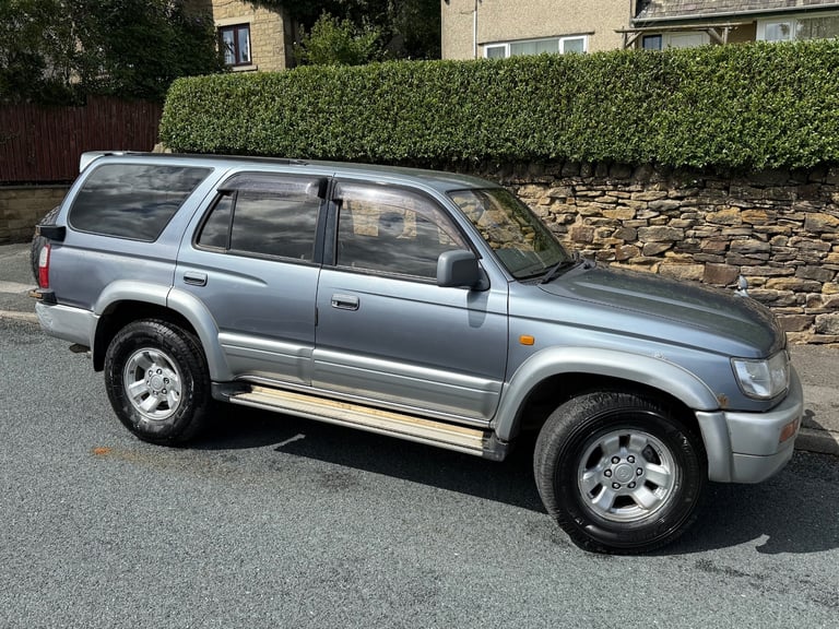 image for 2005 Toyota Hilux 3.0TD SSR-X MANUAL 4X4 GREY  Diesel Manual
