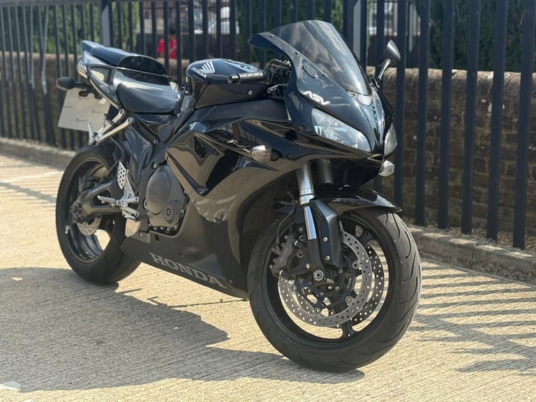 2006 Honda CBR CBR1000RR-6 + 22K + CLEAN  Petrol Manual