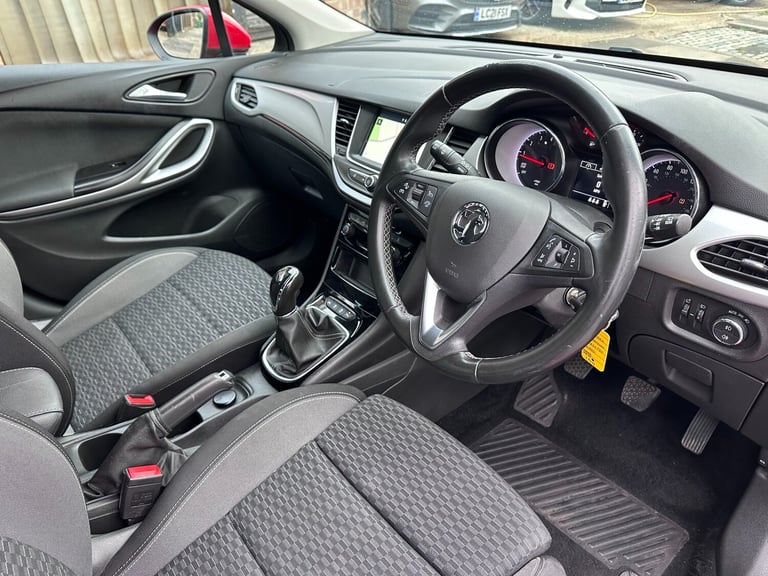 2020 Vauxhall Astra 1.2 Turbo 145 SRi VX-Line Nav 5dr HATCHBACK Petrol Manual