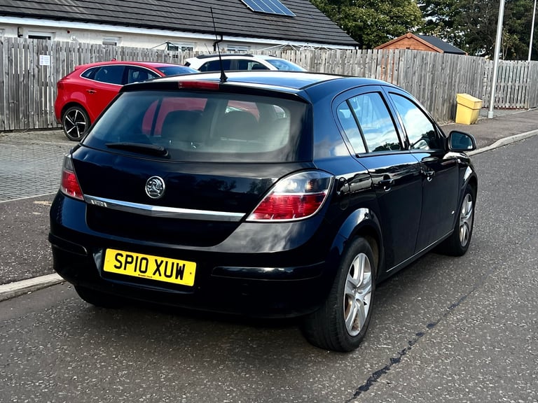 Cheap Vauxhall, ASTRA, Hatchback, 2010, Manual, 1364 (cc),5 doors for sale in Glenrothes, Fife