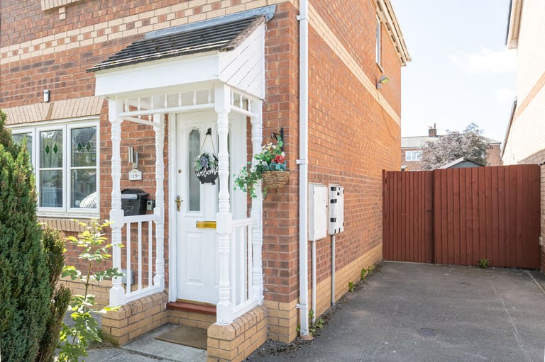 image for Three bedrooms semi detached house 