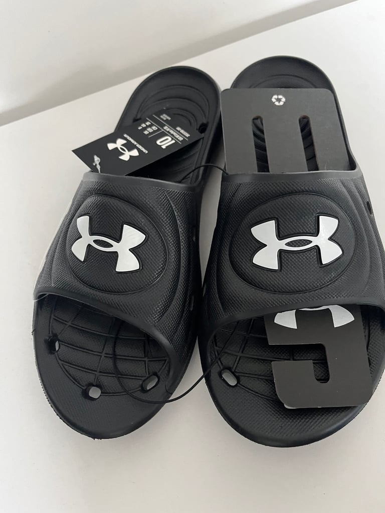 image for Men’s Under Armour slides size 9