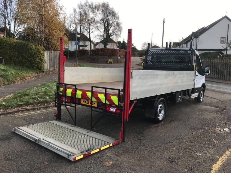 2021 Ford Transit 2.0 350 EcoBlue Leader Manual L4 Euro 6 (s/s) 2dr CHASSIS CAB Diesel Manual