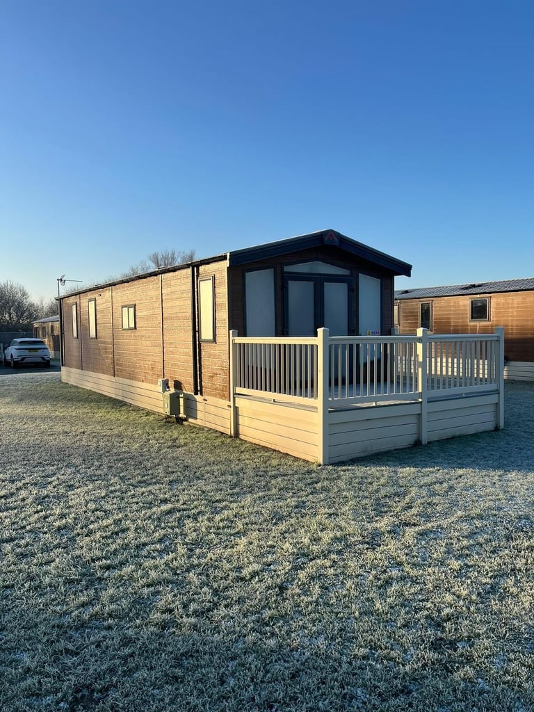 Atlas Status in East Riding of Yorkshire  - Lodge / Caravan 