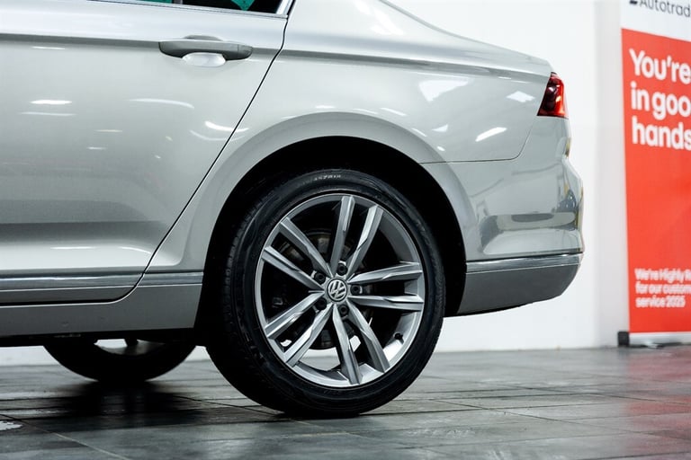 2016 Volkswagen Passat GT TDI BLUEMOTION TECHNOLOGY Saloon Diesel Manual