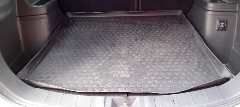 Mitsubishi, OUTLANDER, Estate, 2018, Other, 2360 (cc), 5 doors