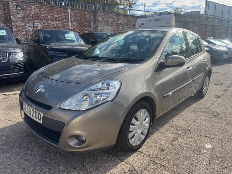2009 Renault Clio 1.6 VVT Expression Auto Euro 5 5dr HATCHBACK Petrol Automatic