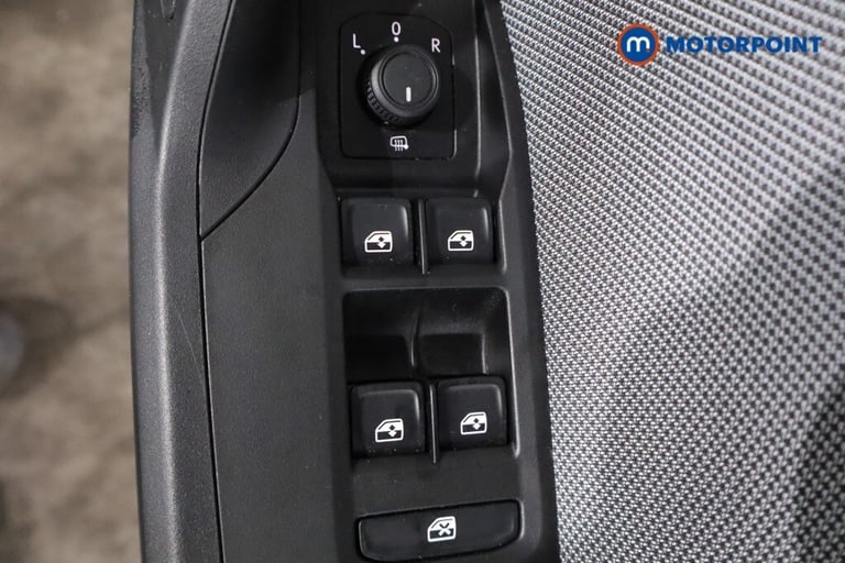 2022 SEAT Leon 1.0 TSI EVO SE Dynamic 5dr Hatchback Petrol Manual