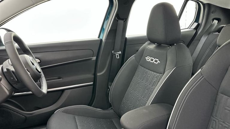 2025 Fiat 600 1.2 MHEV SUV 5dr Petrol Hybrid e-DCT Euro 6 (s/s) (100 ps) Automatic Hatchback Hybr...