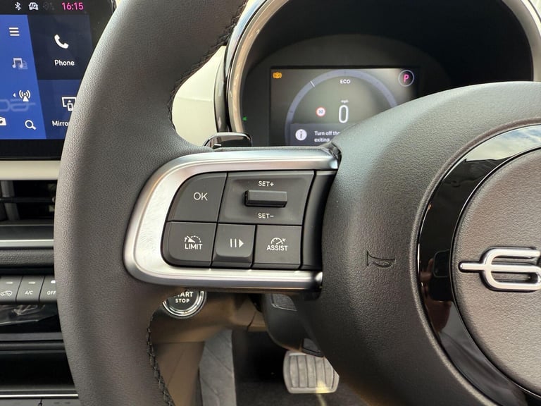 2025 Fiat 600 1.2 MHEV SUV 5dr Petrol Hybrid e-DCT Euro 6 (s/s) (100 ps) HATCHBACK Petrol/Electri...