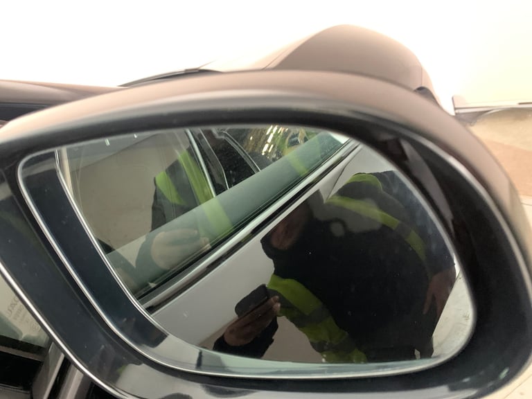 2024 Jaguar I-Pace 400 90kWh R-Dynamic SE Black SUV 5dr Electric Auto 4WD (400 ps) - KEYLESS E Su...