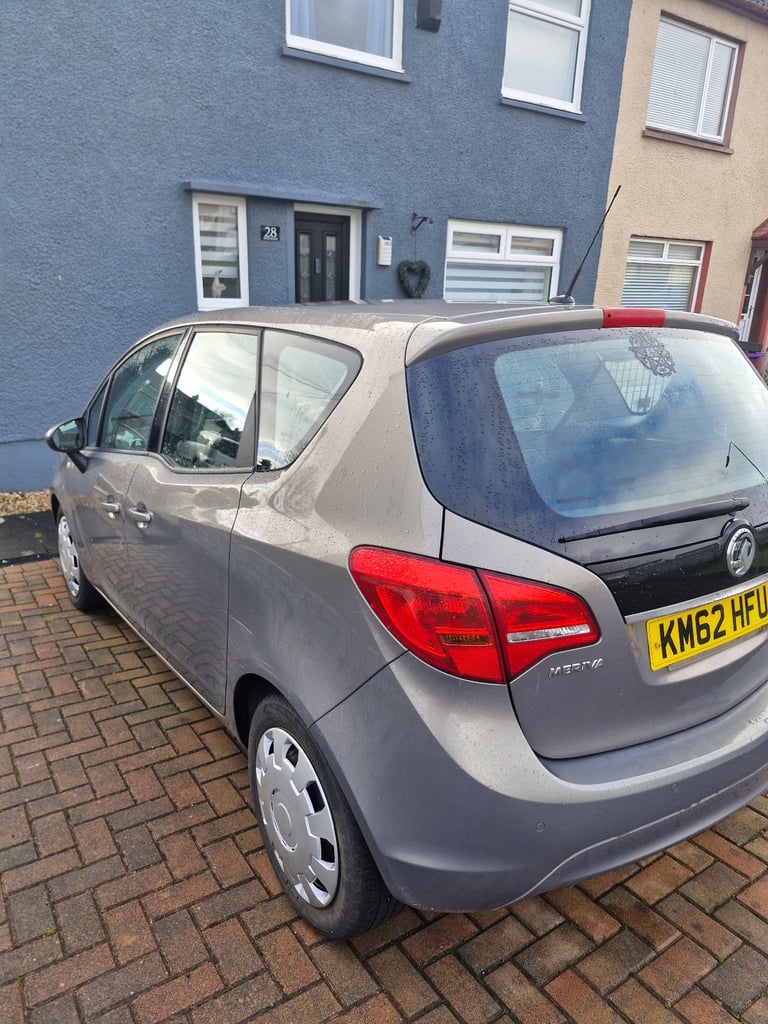 Vauxhall, MERIVA, MPV, 2012, Semi Auto, 1686 (cc), 5 doors