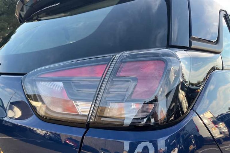 2022 Vauxhall Crossland 1.2 Design 5dr HATCHBACK PETROL Manual