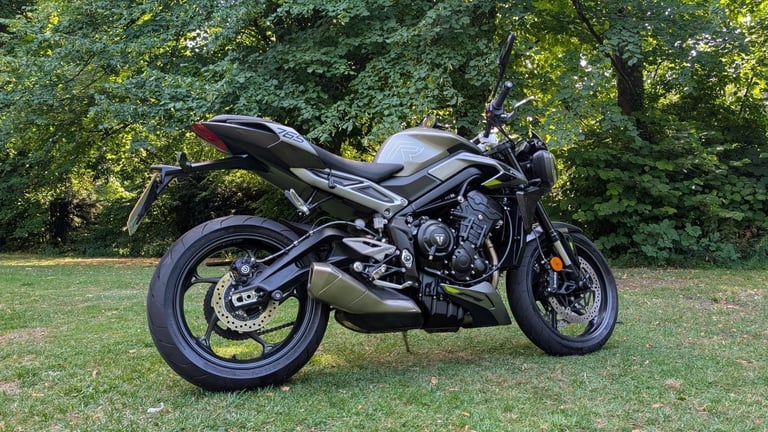 image for 2024 (74) TRIUMPH 765 STREET TRIPLE R FSH ONLY 770 MILES STUNNING EXAMPLE