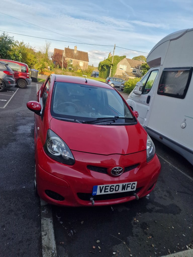 Toyota, AYGO, Hatchback, 2011, Manual, 998 (cc), 3 doors