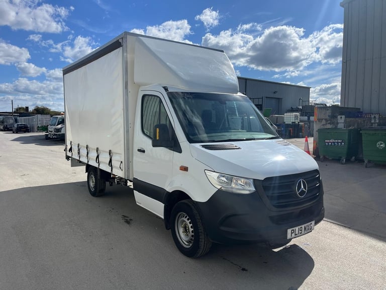 image for Mercedes-Benz Sprinter 314cdi 14ft CURTAINSIDER FOR SALE 
