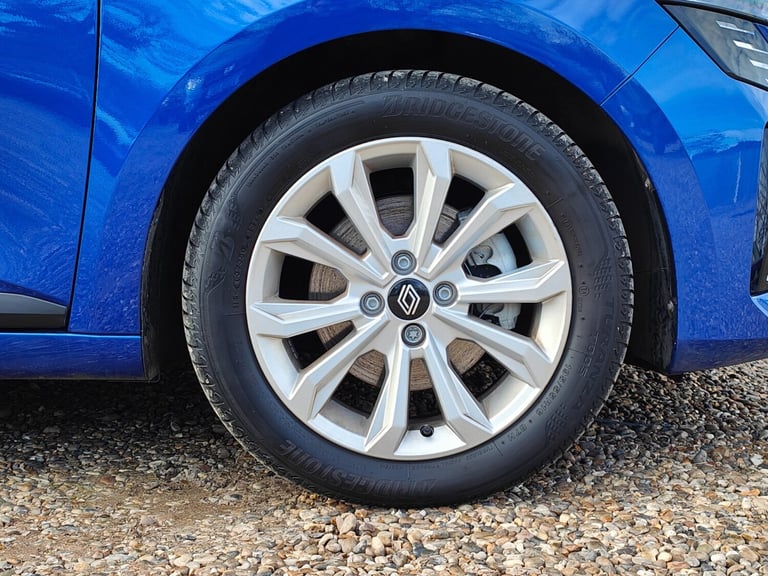 2024 Renault Clio 1.6 E-TECH full hybrid 145 Evolution 5dr Auto Hatchback Hybrid Automatic