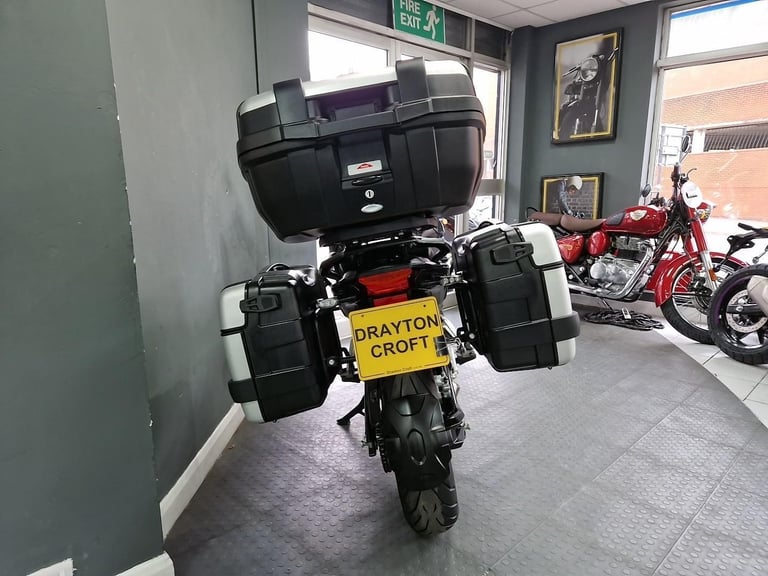2024 Benelli TRK 502 E5