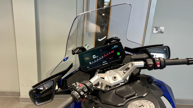 2025 BMW R1300 BMW R1300 RT LE ASA (25MY) TOURER Petrol Manual