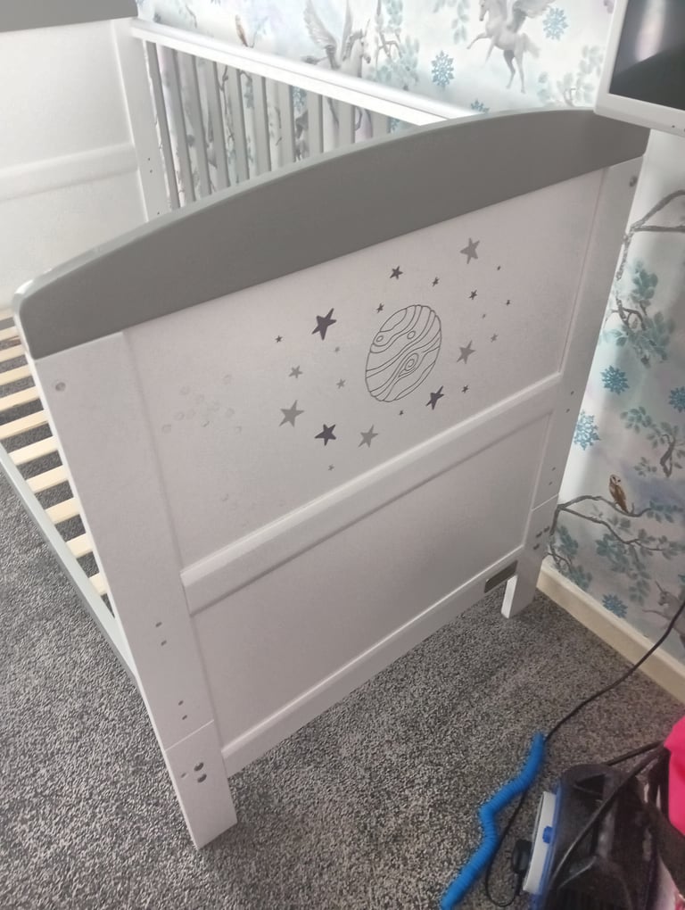Cot bed 